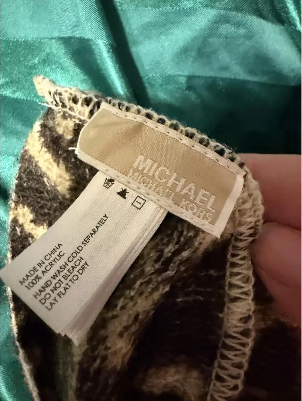 Michael Kors Cozy Brown Cream Animal Print Scarf